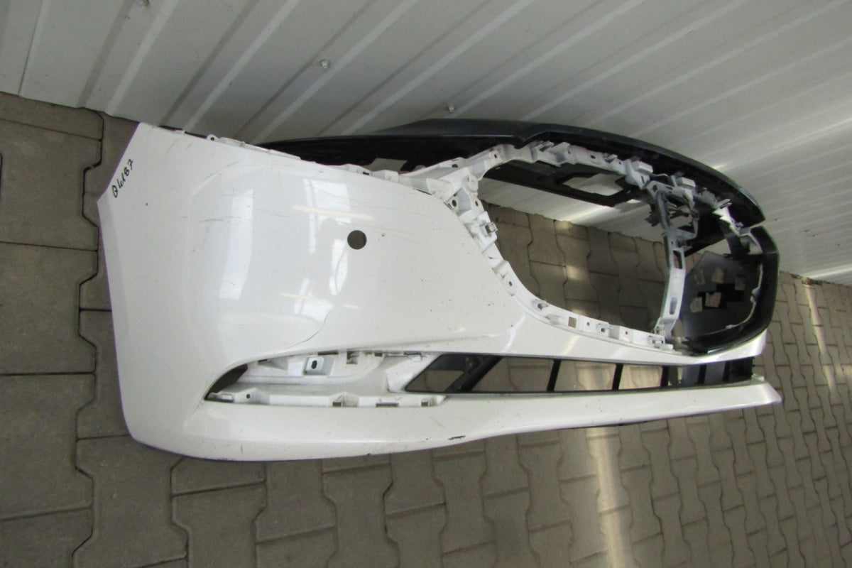 Prednji branik Mazda 3 IV Sedan 19-