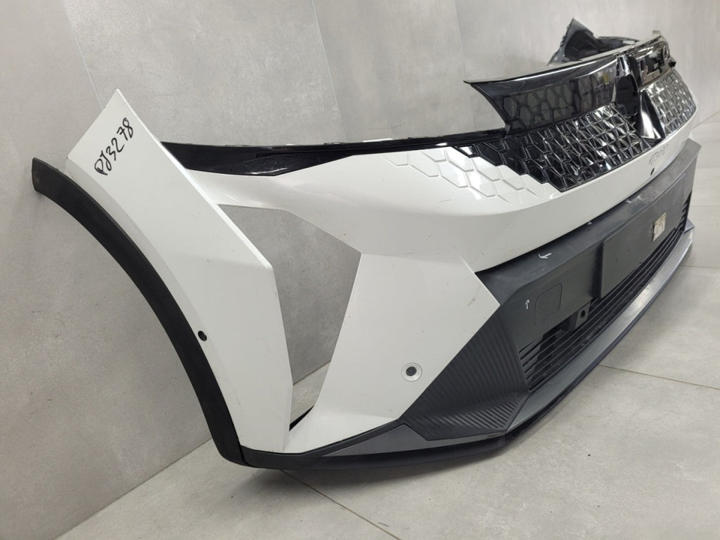 Prednji branik RENAULT SCENIC 5 V E-Tech 24-