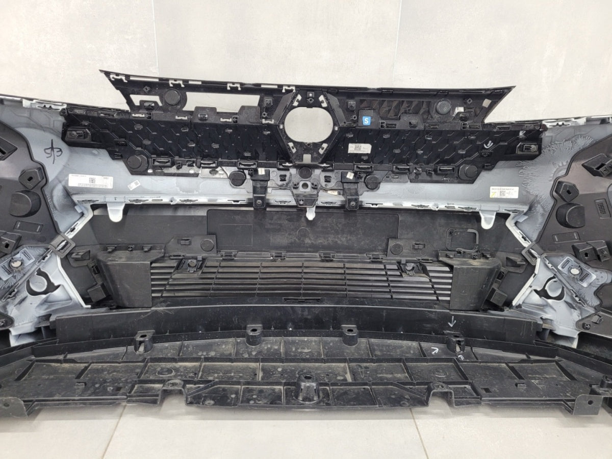 Prednji branik RENAULT SCENIC 5 V E-Tech 24-
