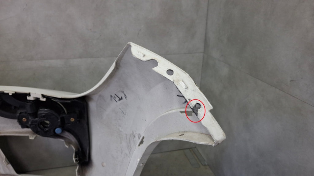 Prednji branik BMW X1 E84 M paket 09-15 / + 2 halogeny