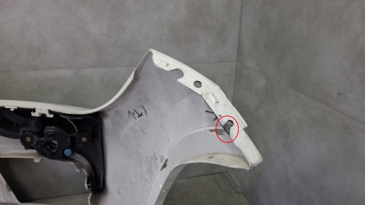 Prednji branik BMW X1 E84 M paket 09-15 / + 2 halogeny