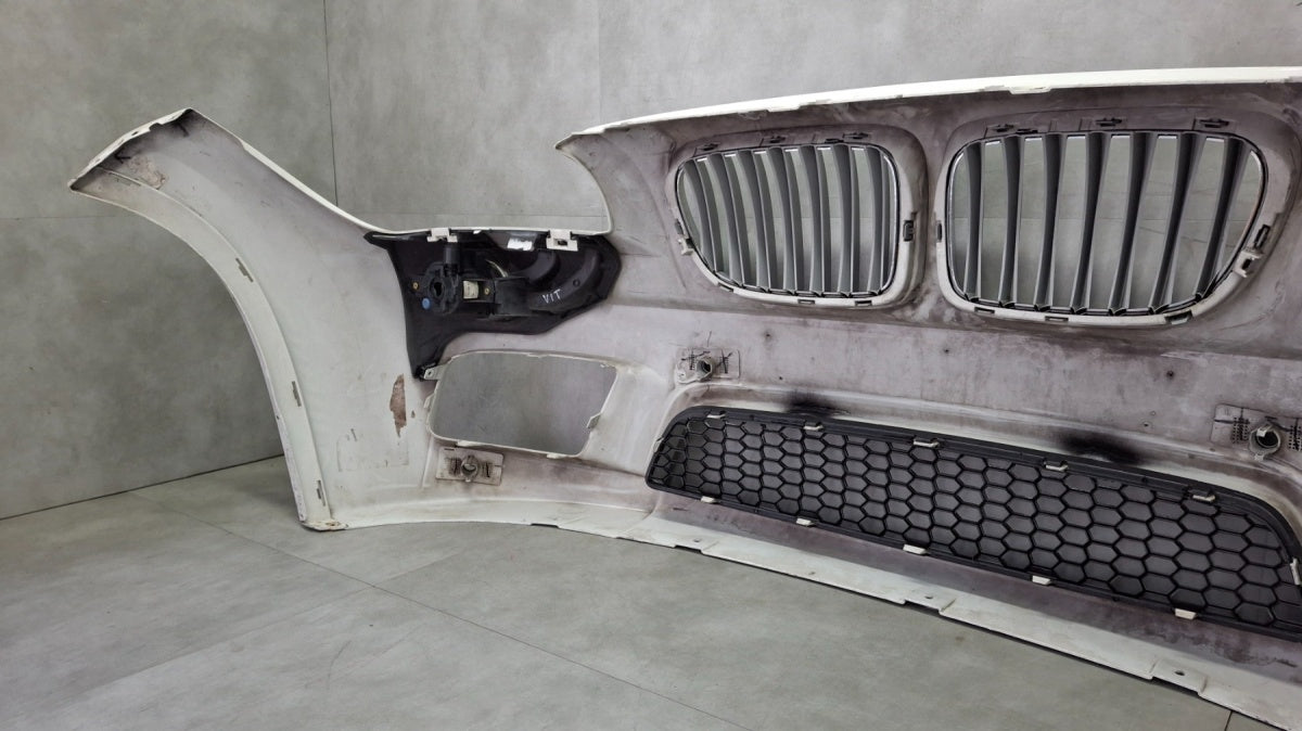 Prednji branik BMW X1 E84 M paket 09-15 / + 2 halogeny