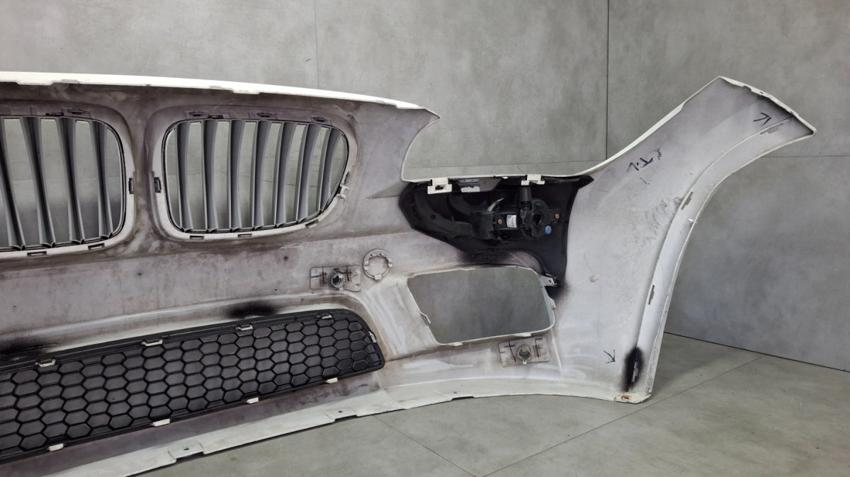 Prednji branik BMW X1 E84 M paket 09-15 / + 2 halogeny