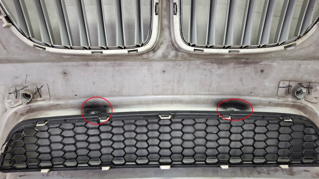 Prednji branik BMW X1 E84 M paket 09-15 / + 2 halogeny
