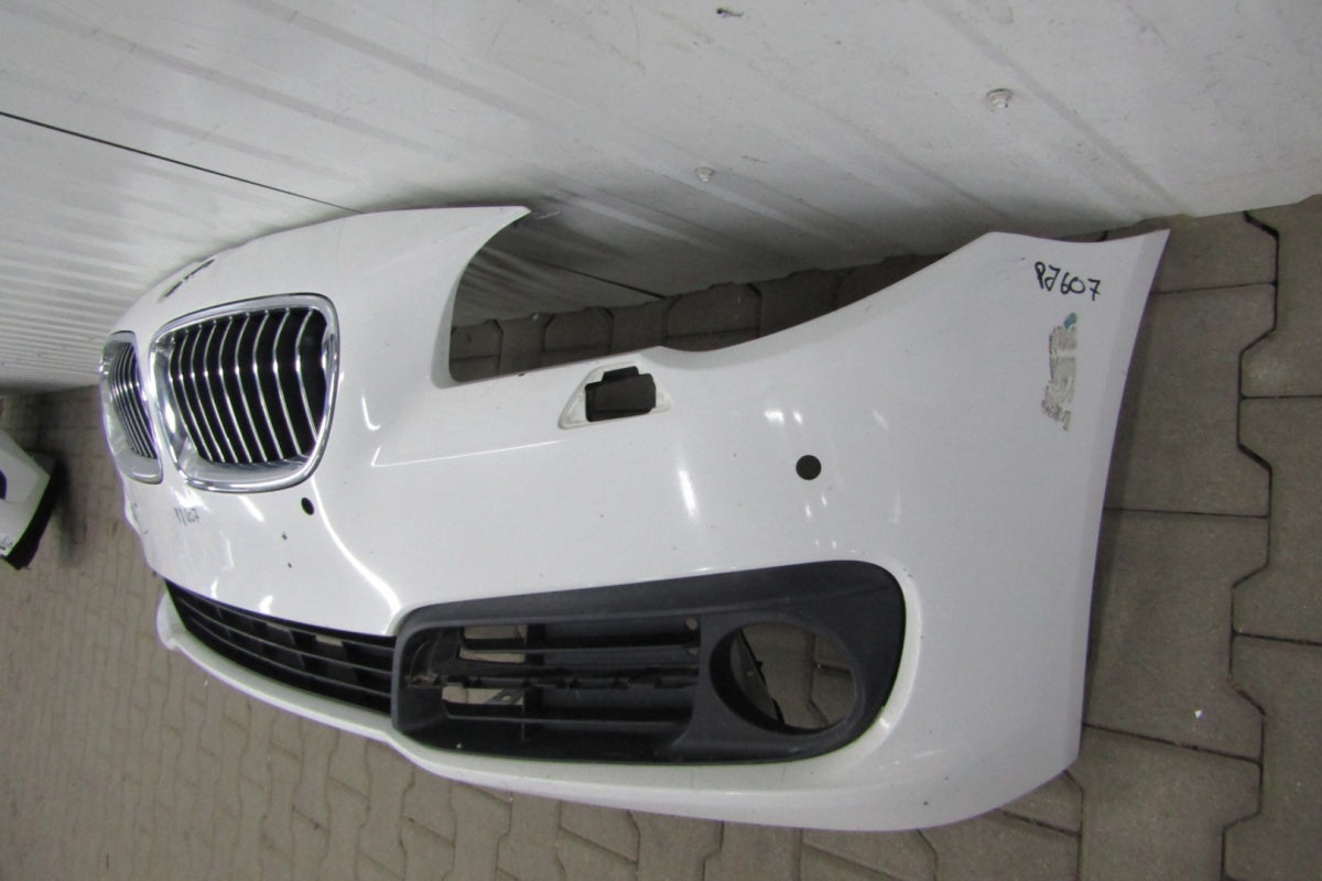 Prednji branik BMW 5 F10 F11 Lift LCI 13-17
