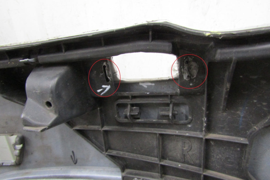 Prednji branik BMW 5 F10 F11 Lift LCI 13-17