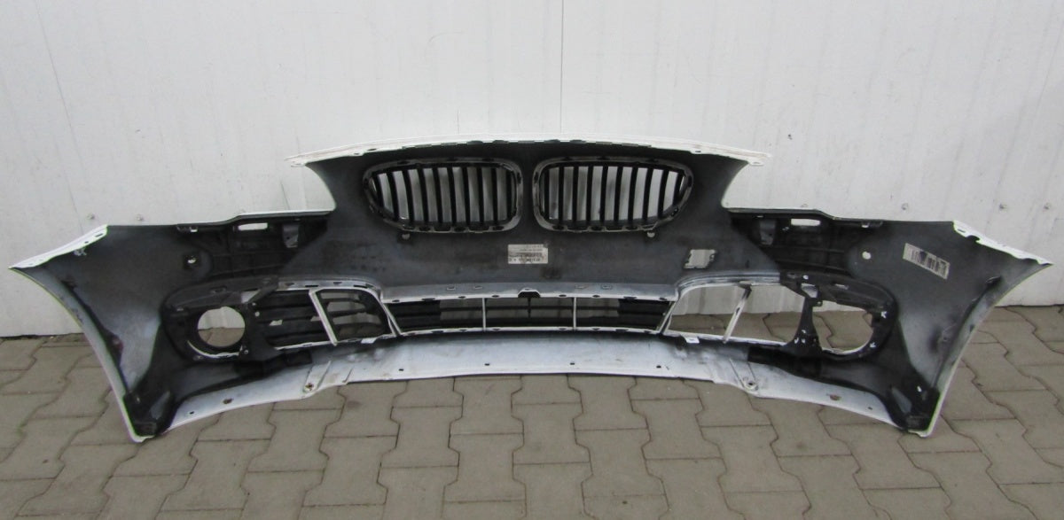 Prednji branik BMW 5 F10 F11 Lift LCI 13-17