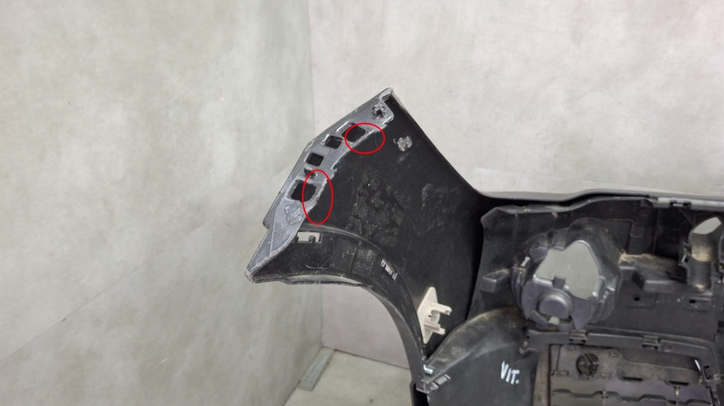 Prednji branik BMW X1 F48 M paket 15-18 / + 1x halogen