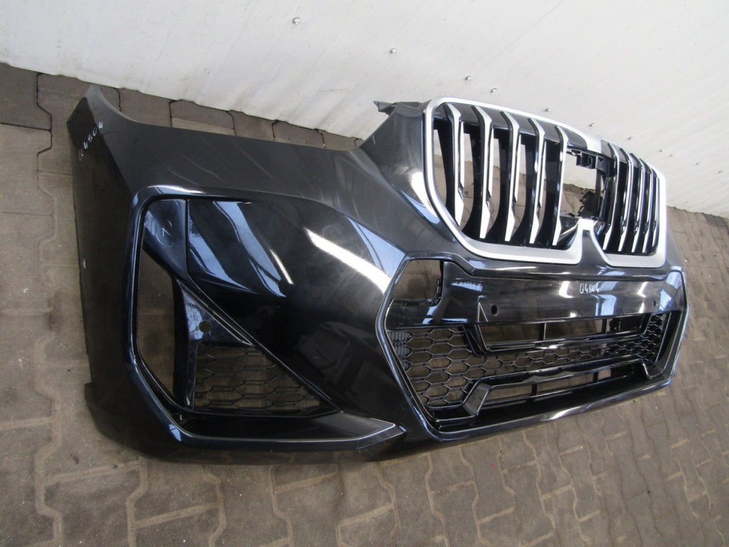 Prednji branik BMW X1 U11 M paket 22-