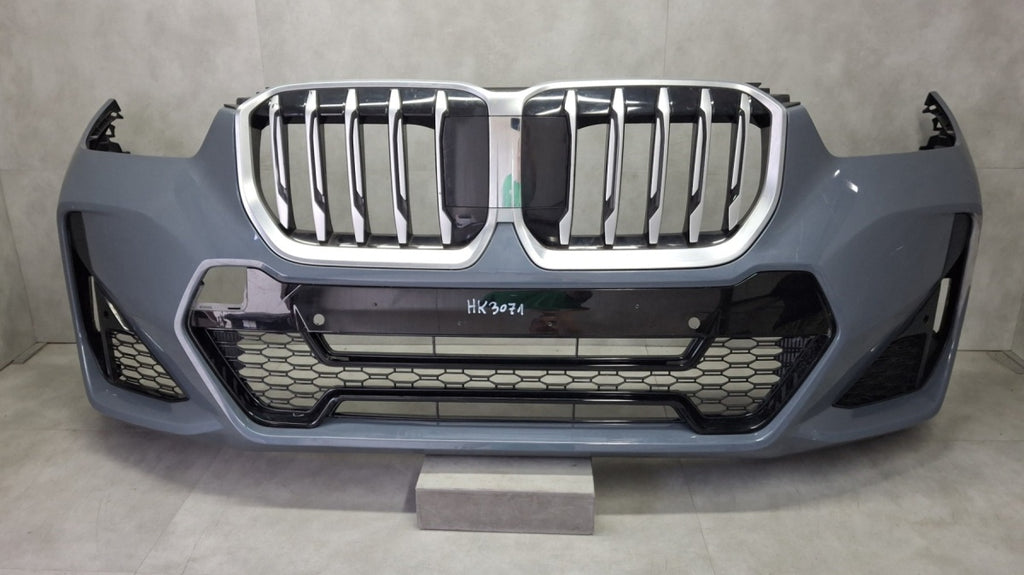 Prednji branik BMW X1 U11 M-paket 22-26 / + ślizgi