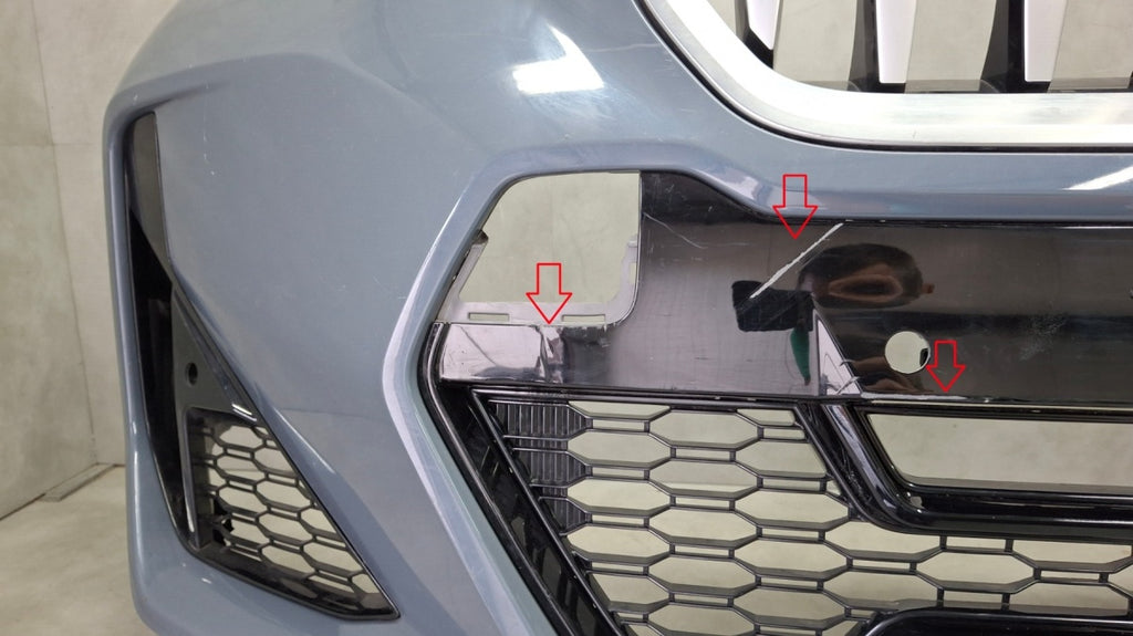 Prednji branik BMW X1 U11 M-paket 22-26 / + ślizgi