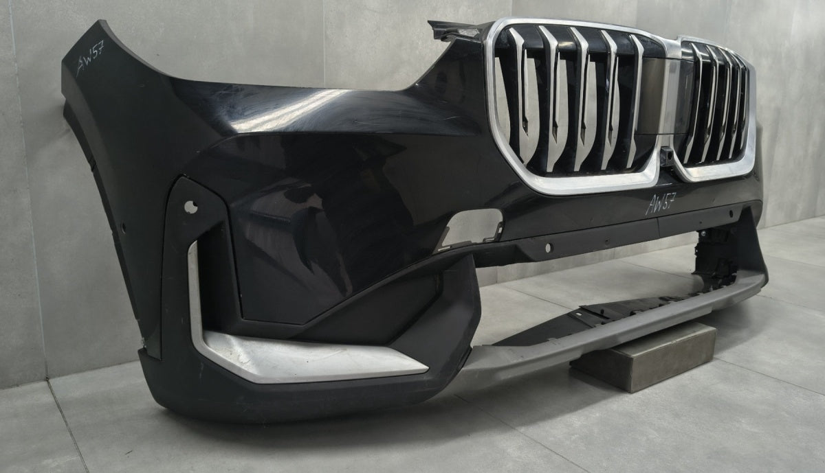Prednji branik BMW X1 U11 X-line 22- /+ klizač instalacija