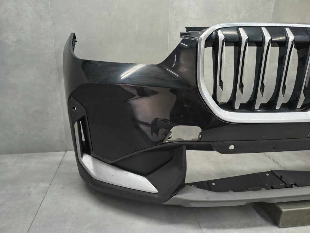 Prednji branik BMW X1 U11 X-line 22- /+ klizač instalacija