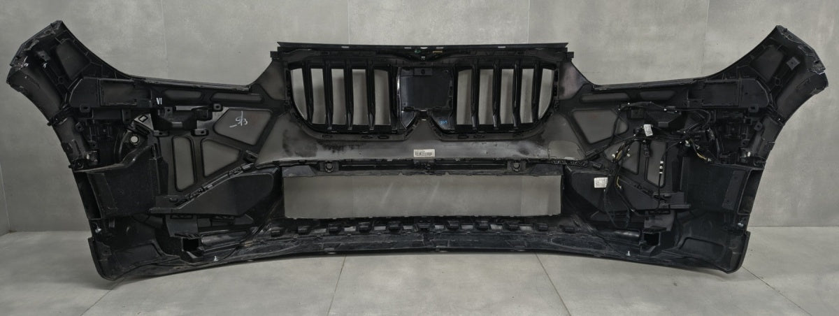 Prednji branik BMW X1 U11 X-line 22- /+ klizač instalacija