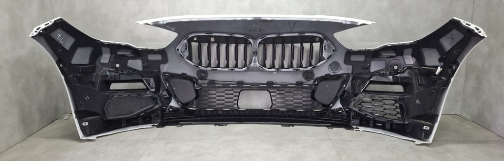 Prednji branik BMW 2 F44 Gran Coupe M paket 19-24 / + ślizgi + wiązka