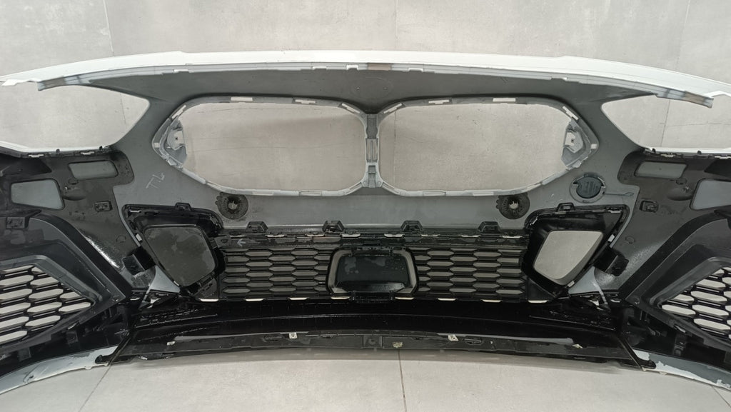 Prednji branik BMW 2 F44 Gran Coupe M235 19-24 / + ślizgi