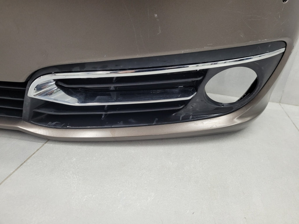 Prednji branik BMW 5 F10 F11 Lift LCI Luxury 13-17