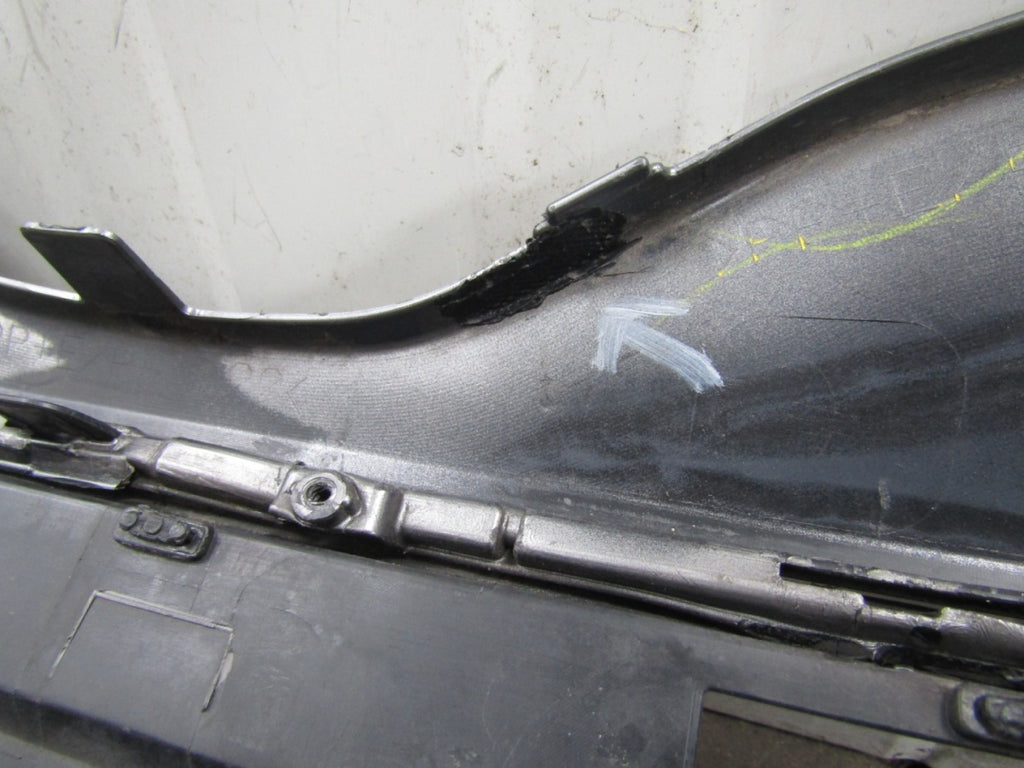 Prednji branik Toyota Camry 8 VIII XV70 lift 21-