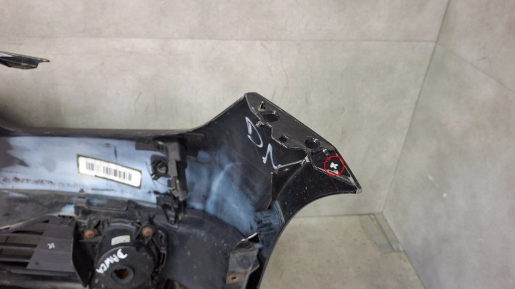 Prednji branik BMW 3 F30 F31 11-15 / + halogeny