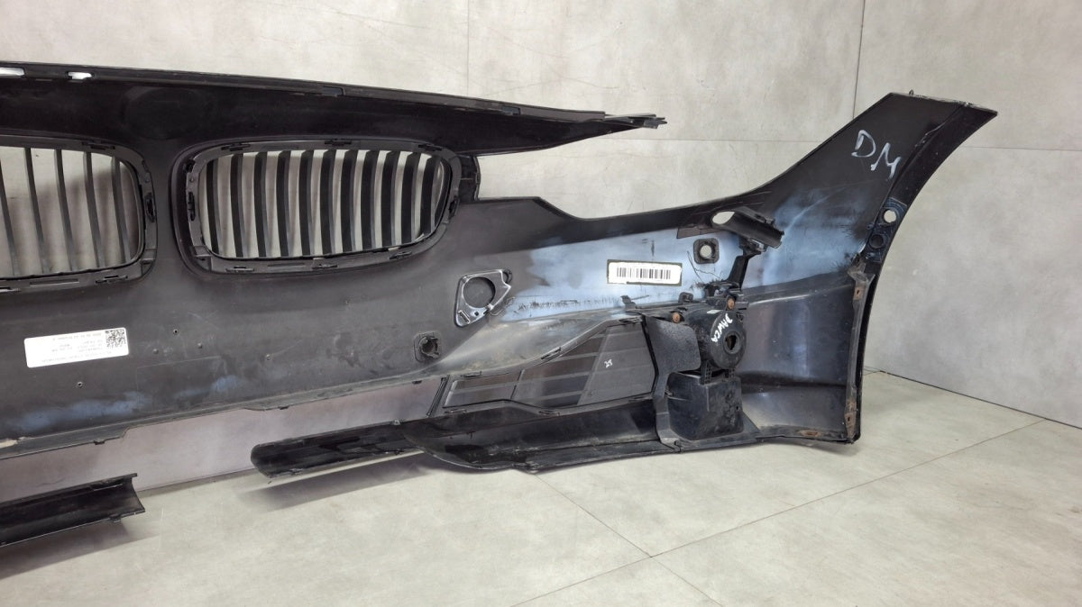 Prednji branik BMW 3 F30 F31 11-15 / + halogeny