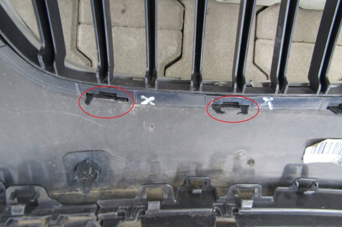 Prednji branik BMW 3 F30 F31 Lift LCI 15-18