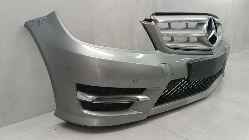 Prednji branik Mercedes C klasa 204 AMG lift 11-14