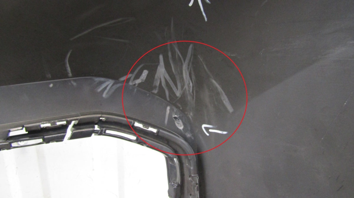 Prednji branik BMW X7 G07 M-paket 18-