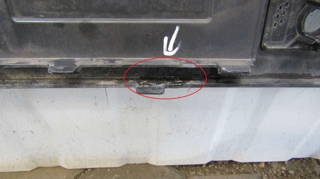 Prednji branik BMW X7 G07 M-paket 18-