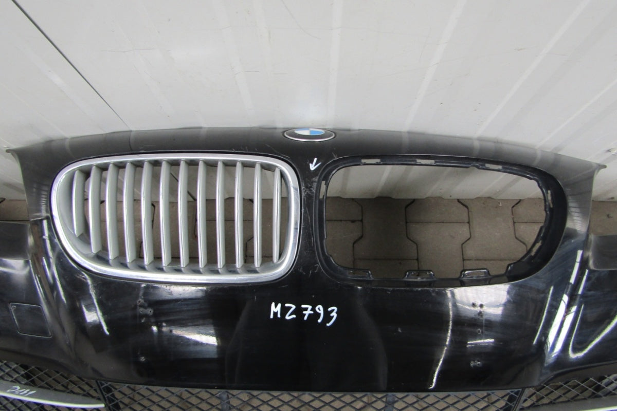 Prednji branik BMW 5 F10 F11 10-13