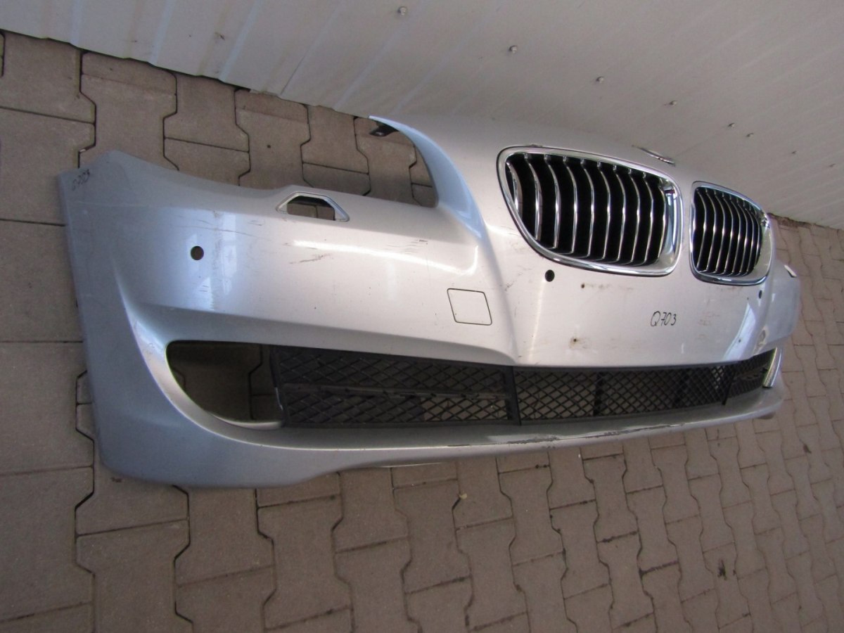 Prednji branik BMW 5 F10 F11 10-13