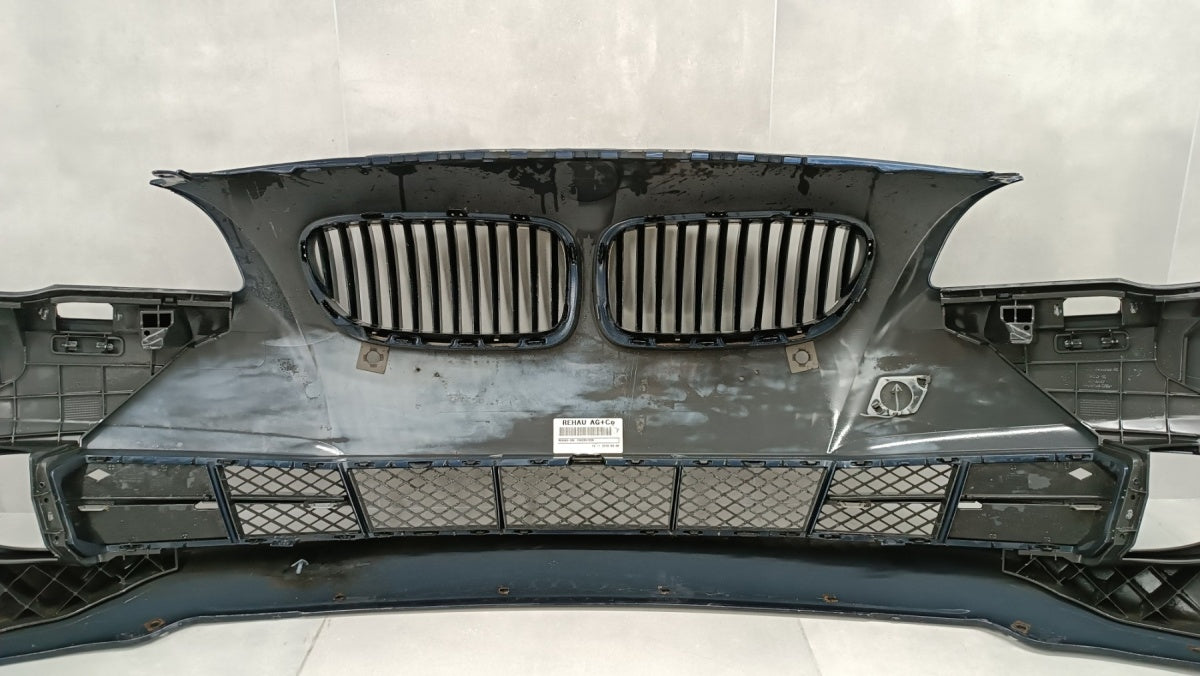 Prednji branik BMW 5 F10 F11 10-13