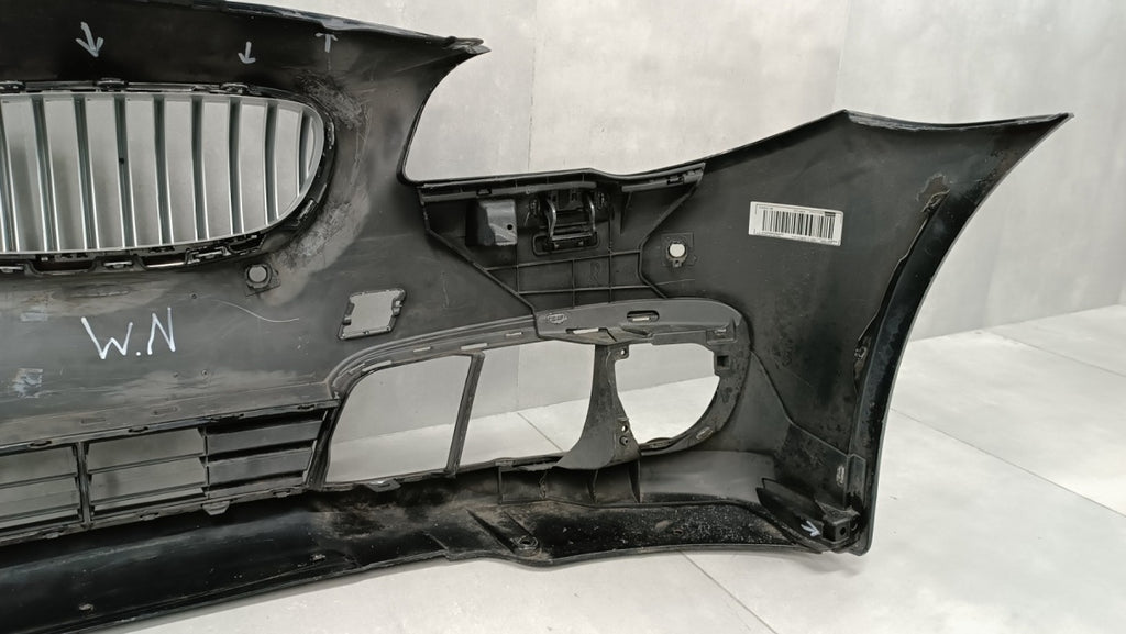 Prednji branik BMW 5 F10 F11 Lift LCI 13-17