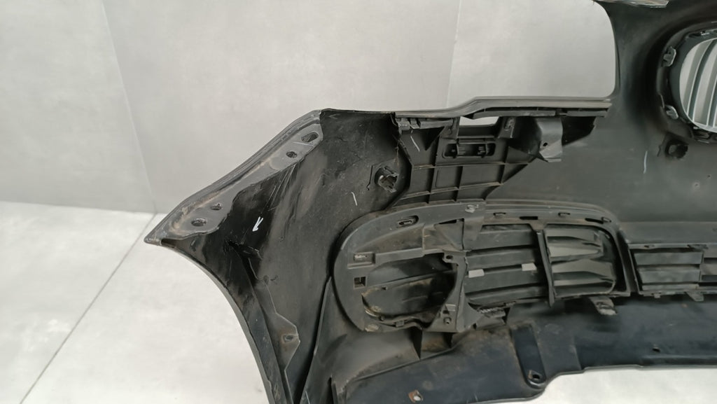 Prednji branik BMW 5 F10 F11 Lift LCI 13-17