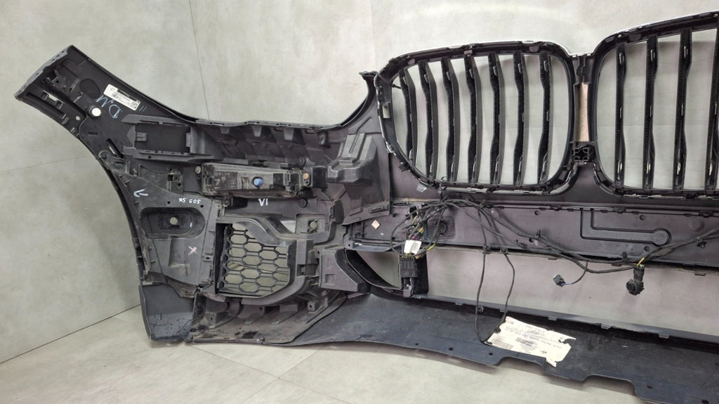 Prednji branik BMW X5 G05 M paket 19-23 / + LEDy + wiązka
