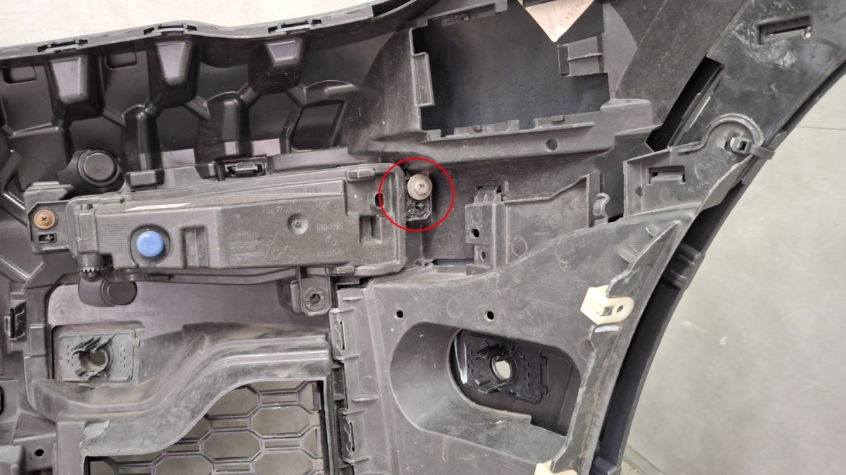 Prednji branik BMW X5 G05 M paket 19-23 / + LEDy + wiązka