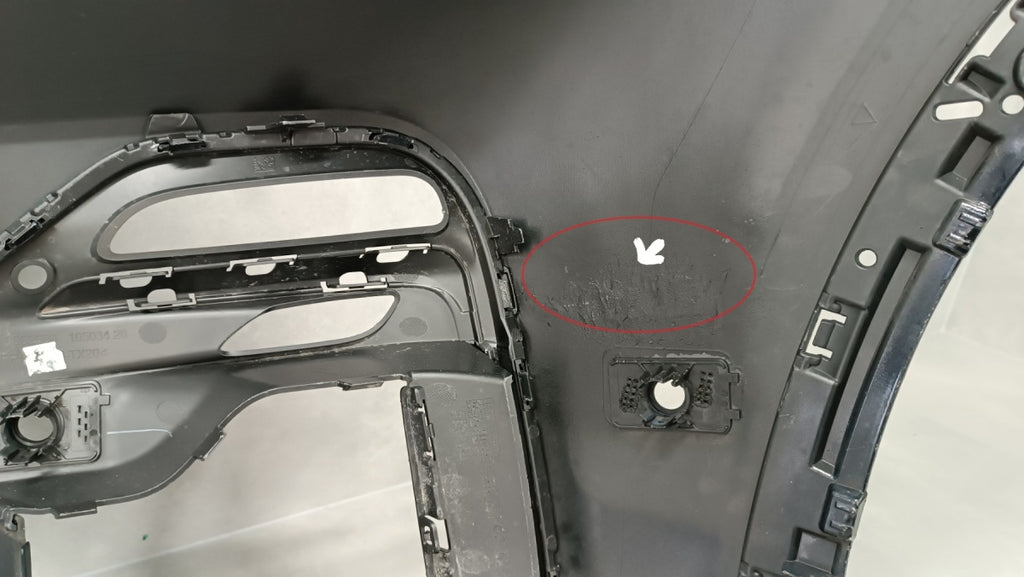 Prednji branik BMW X5 G05 M paket 19- / + 1x ślizg