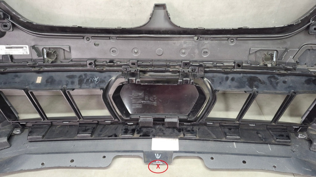 Prednji branik BMW X5 G05 M-paket Lift LCI 24- / + ślizgi