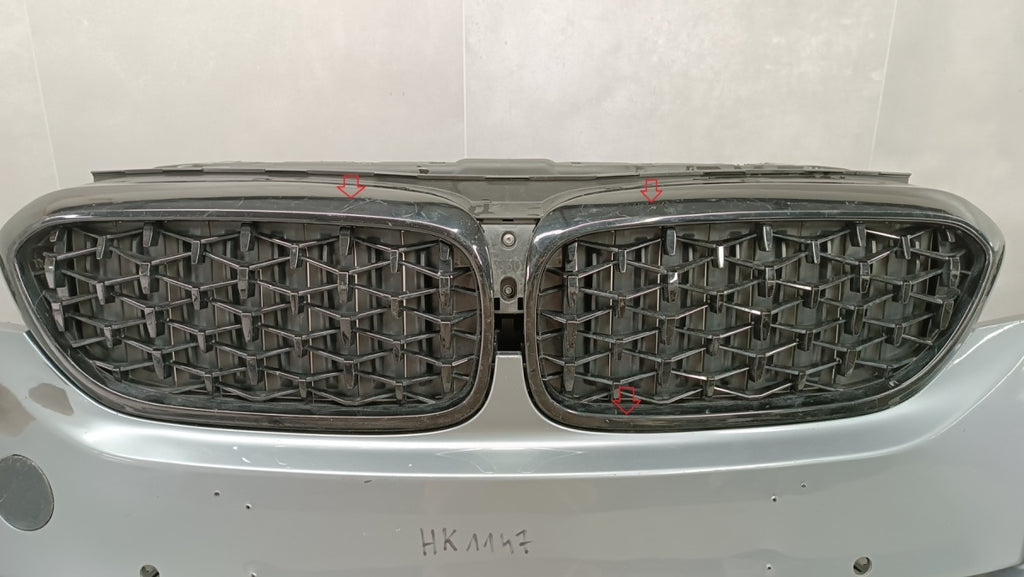 Prednji branik BMW 5 G30 G31 M paket 17-20 / + żaluzja