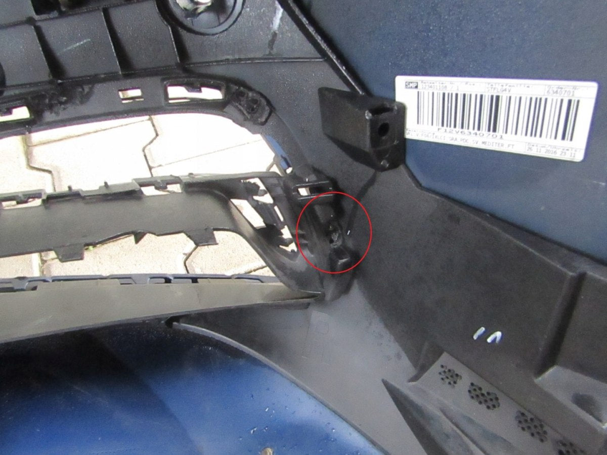 Prednji branik BMW 6 F12 F13 Lift LCI