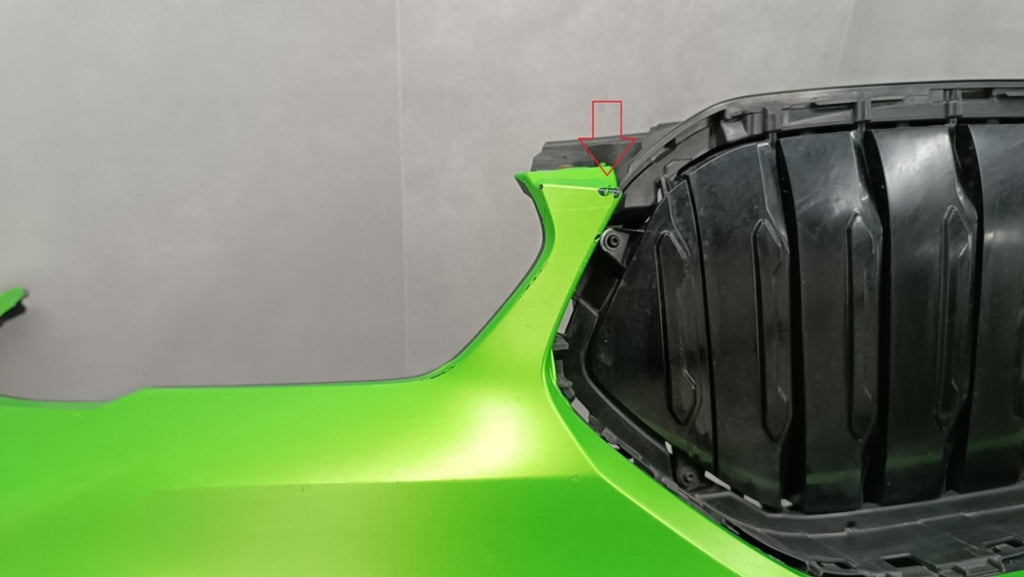 Prednji branik BMW X6 G06 19-23 / folia