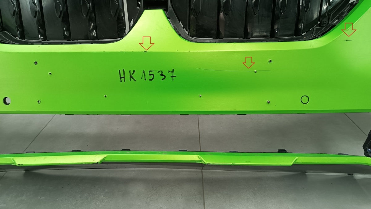 Prednji branik BMW X6 G06 19-23 / folia