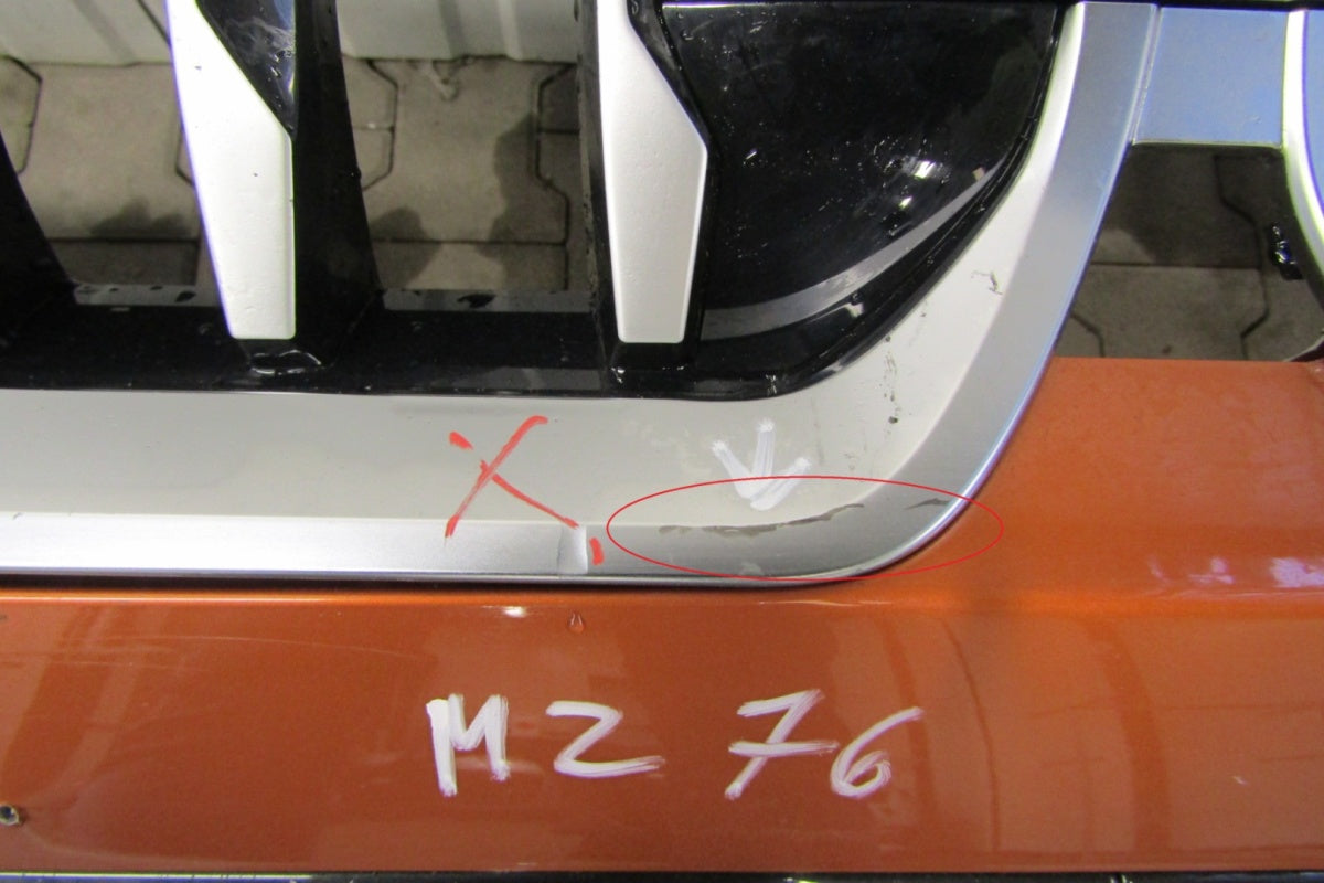 Prednji branik BMW X1 U11 X line 22-