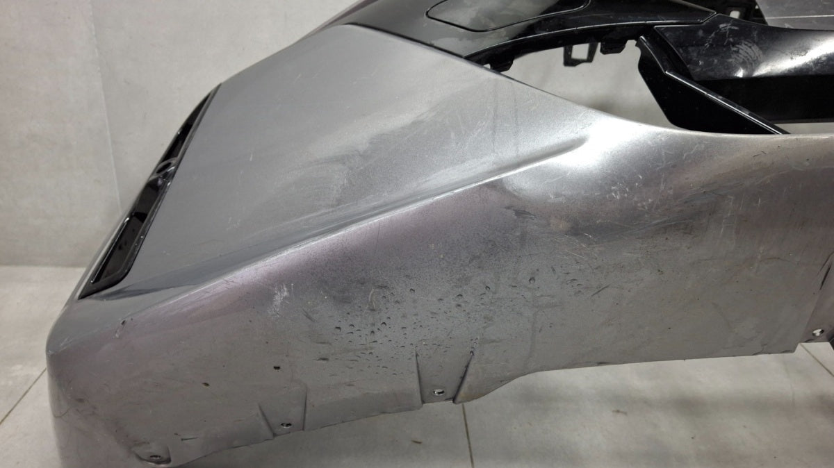 Prednji branik BMW 7 G70 M paket 22-25
