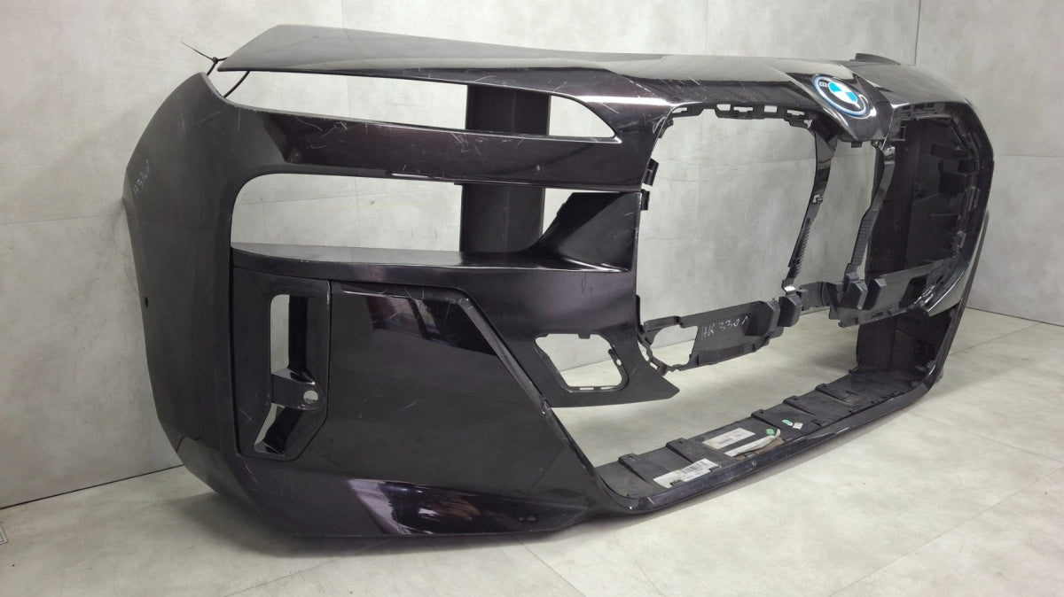 Prednji branik BMW 7 G70 M paket 22-25
