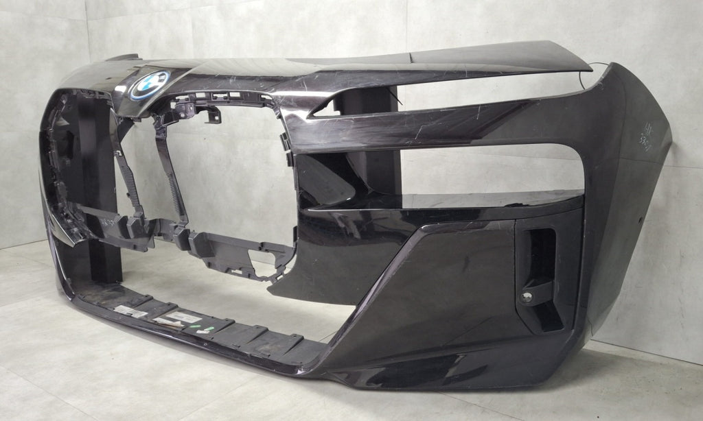 Prednji branik BMW 7 G70 M paket 22-25