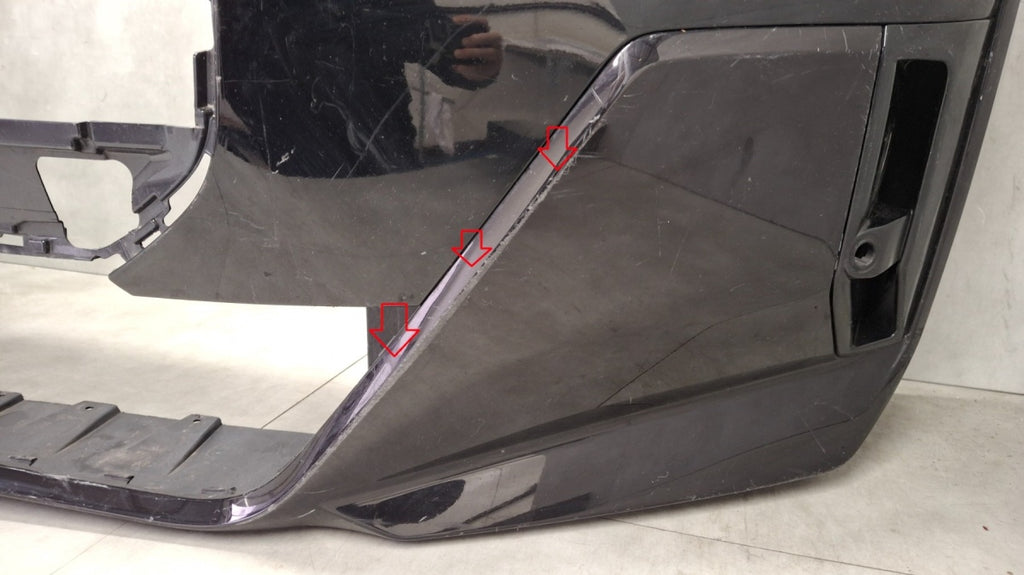 Prednji branik BMW 7 G70 M paket 22-25