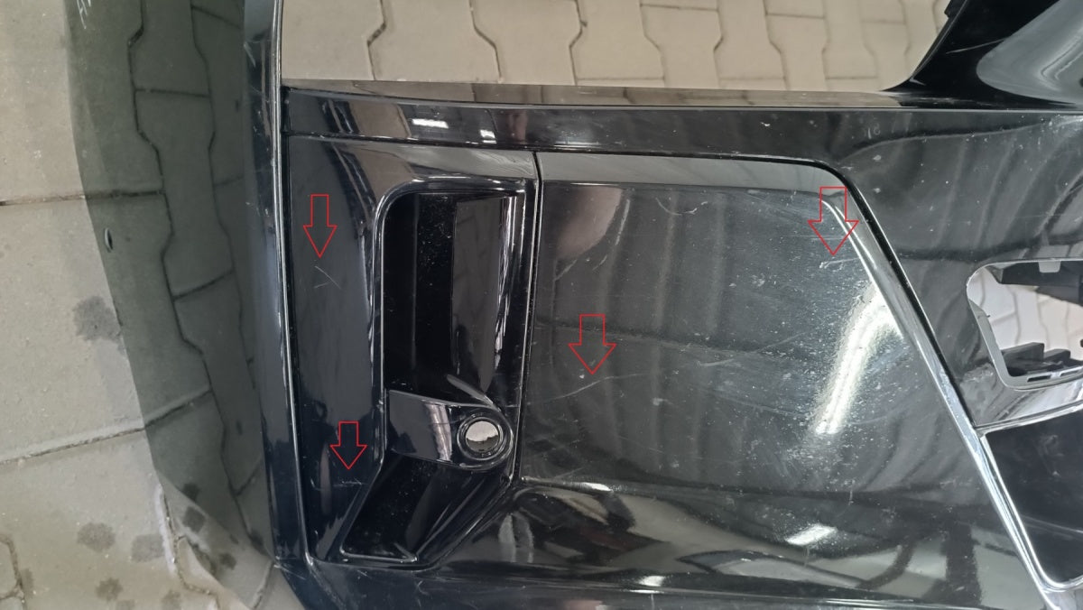 Prednji branik BMW 7 G70 M paket 22-