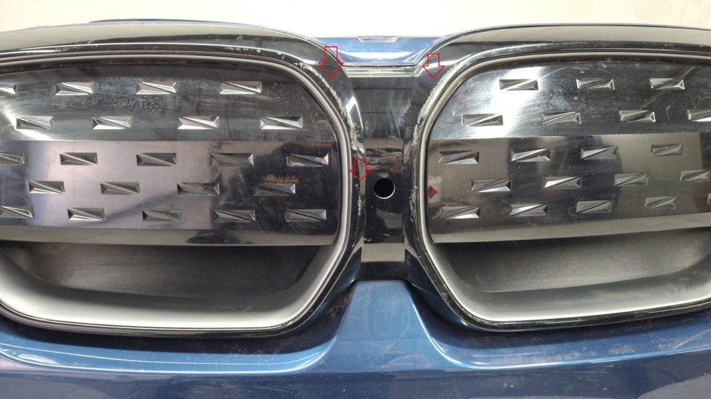 Prednji branik BMW iX3 iX 3 G08 20-21 / + żaluzja