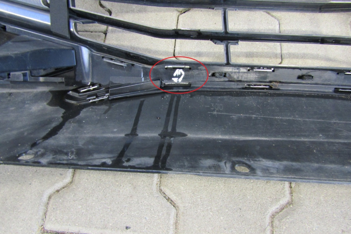 Prednji branik BMW iX3 iX 3 G08 20-