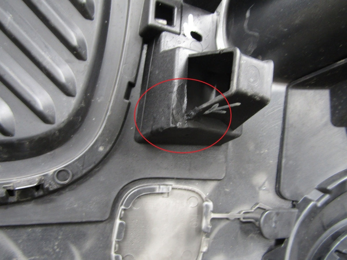 Prednji branik Citroen E Berlingo 4 IV 21-